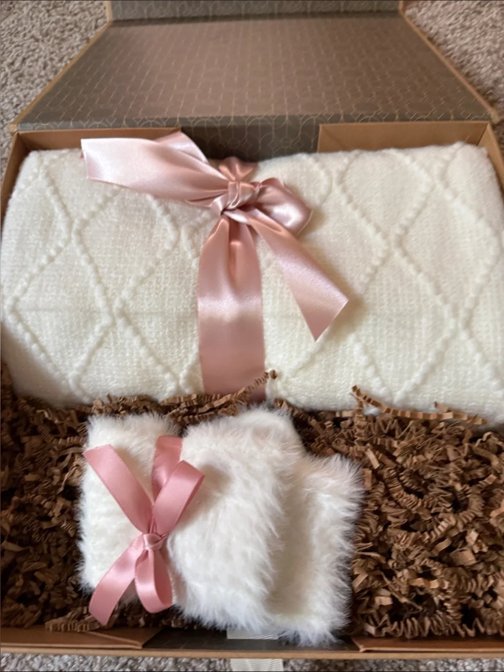 Happy Hygge White Throw Blanket & Fluffy Socks